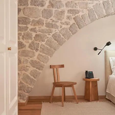 Hotel Mandraki