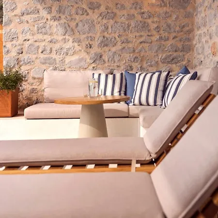 Mandraki Hotel 5*